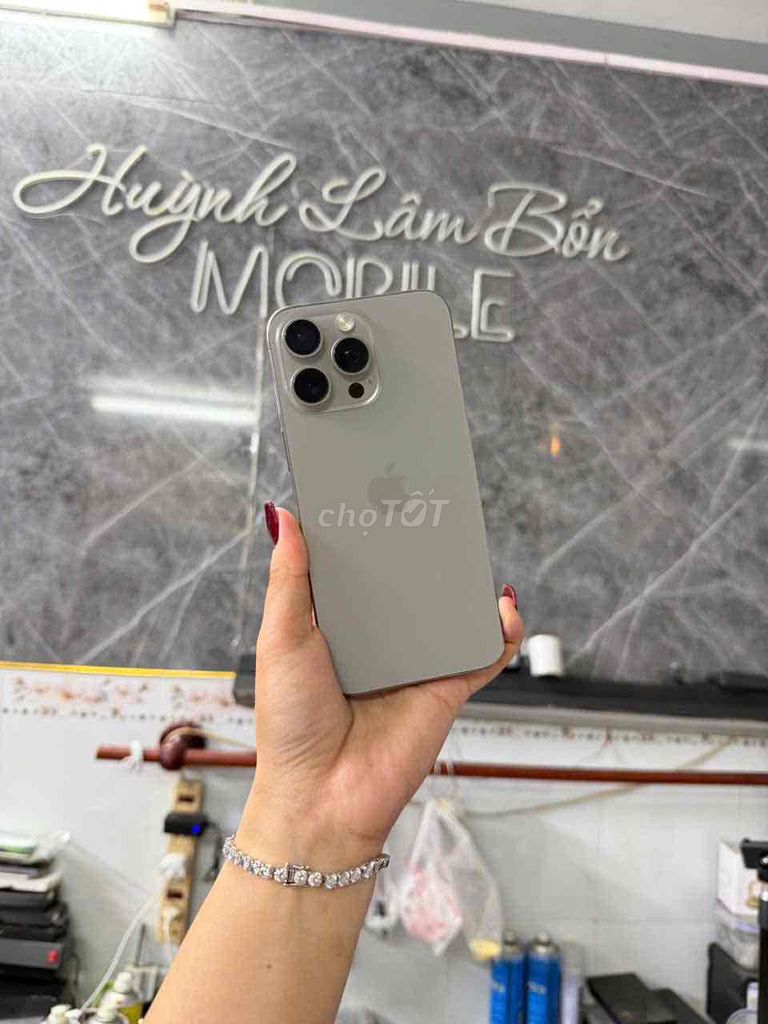 Apple iPhone 15 Pro Max 512GB Xám. Mua bán Điện thoại tại Huyện Củ Chi Tp Hồ Chí Minh được đăng bởi HuỳnhLâm Bổn hình 1