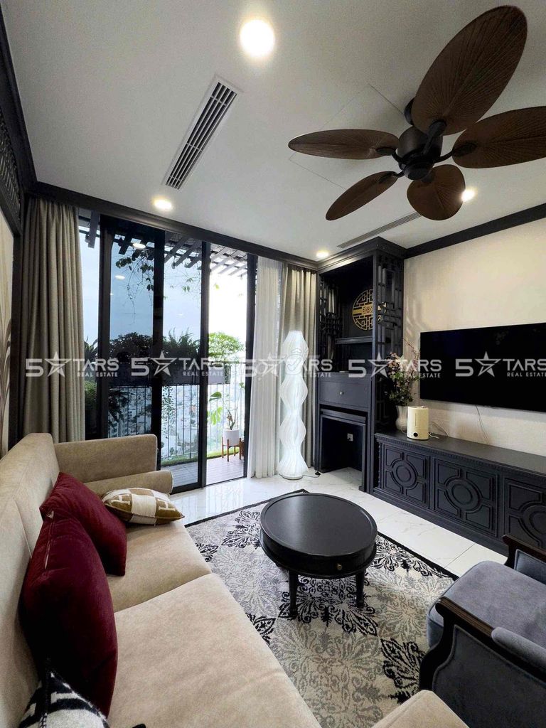 Квартира с 3 спальнями в Quận 7, Хошимин — $923/мес, фото 1
