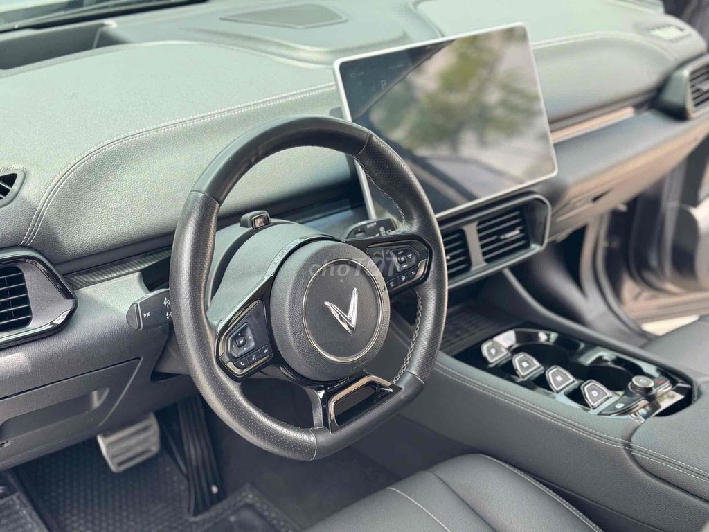 VF8 Eco 2022 GF Mua Pin SDI đi cực ít 16.000km. Mua bán Ô tô tại Quận Thanh Xuân Hà Nội được đăng bởi hoang tran minh hình 6