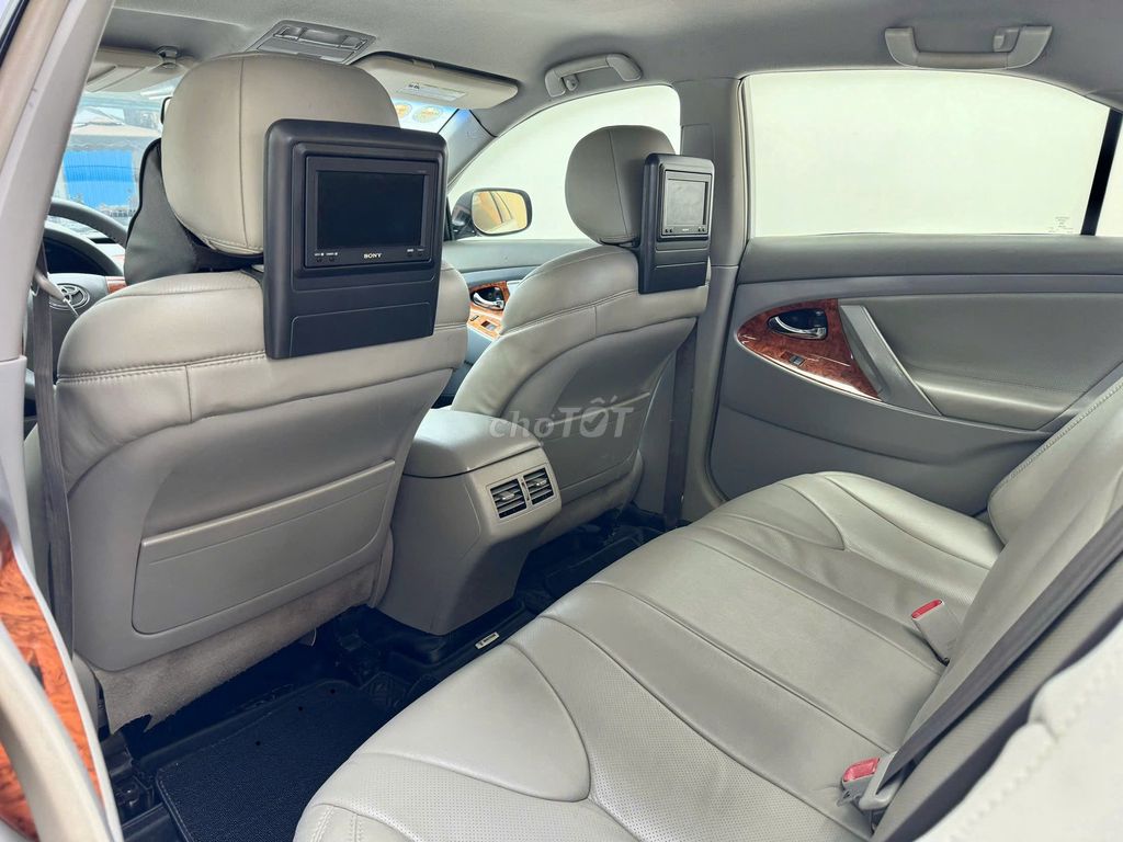 Toyota Camry LE 2.4 Nhập Mỹ. Sản Xuất 2007. Mua bán Ô tô tại Thành phố Thủ Đức Tp Hồ Chí Minh được đăng bởi Thiên Phát   hình 11