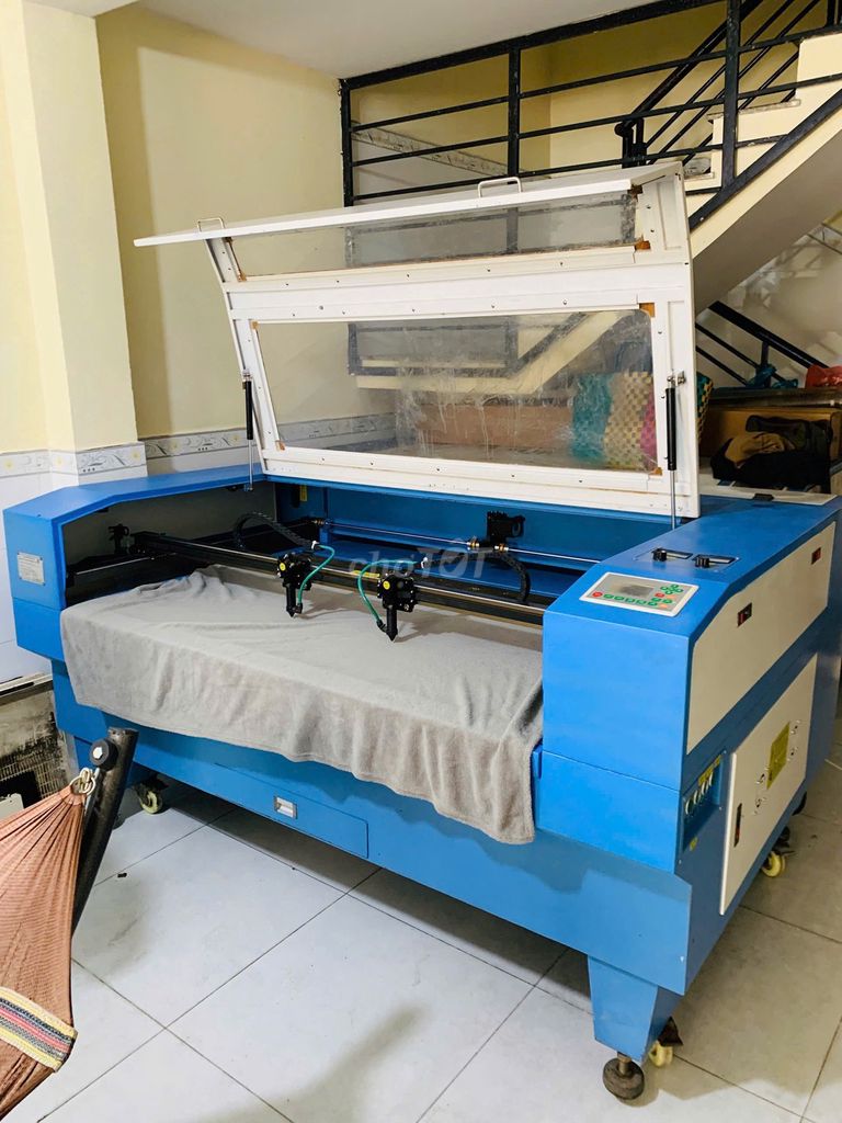 Máy cắt laser 1480-2 xanh trắng bóng 130w. Mua bán Đồ chuyên dụng, Giống nuôi trồng tại Huyện Hóc Môn Tp Hồ Chí Minh được đăng bởi phạm  phương dung hình 1