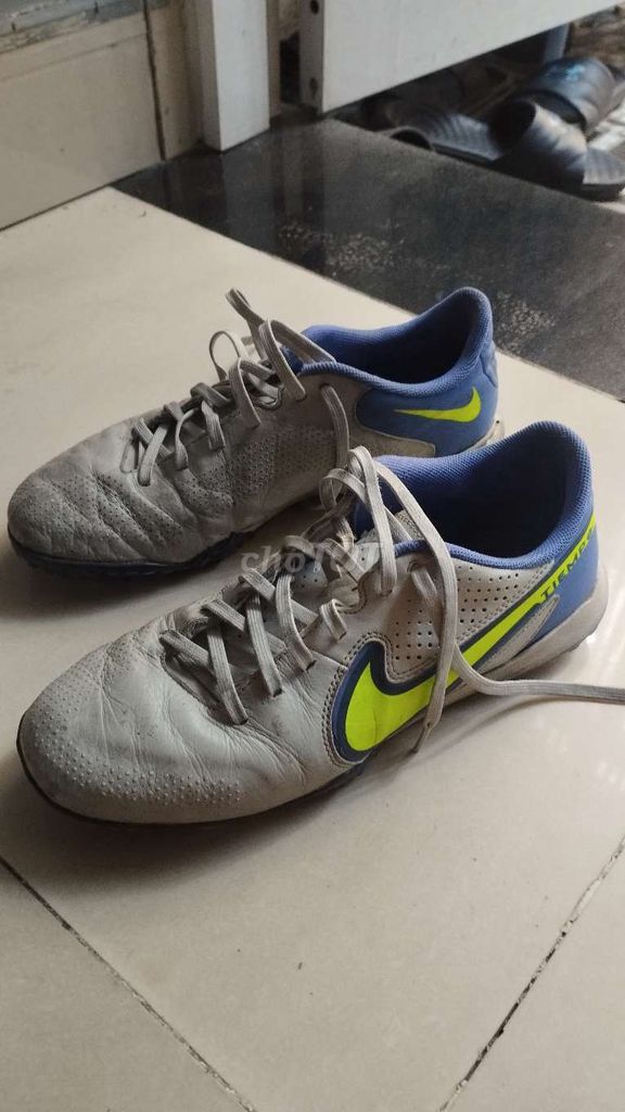 Nike tiempo 9 size 40,5 chính hãng da thật