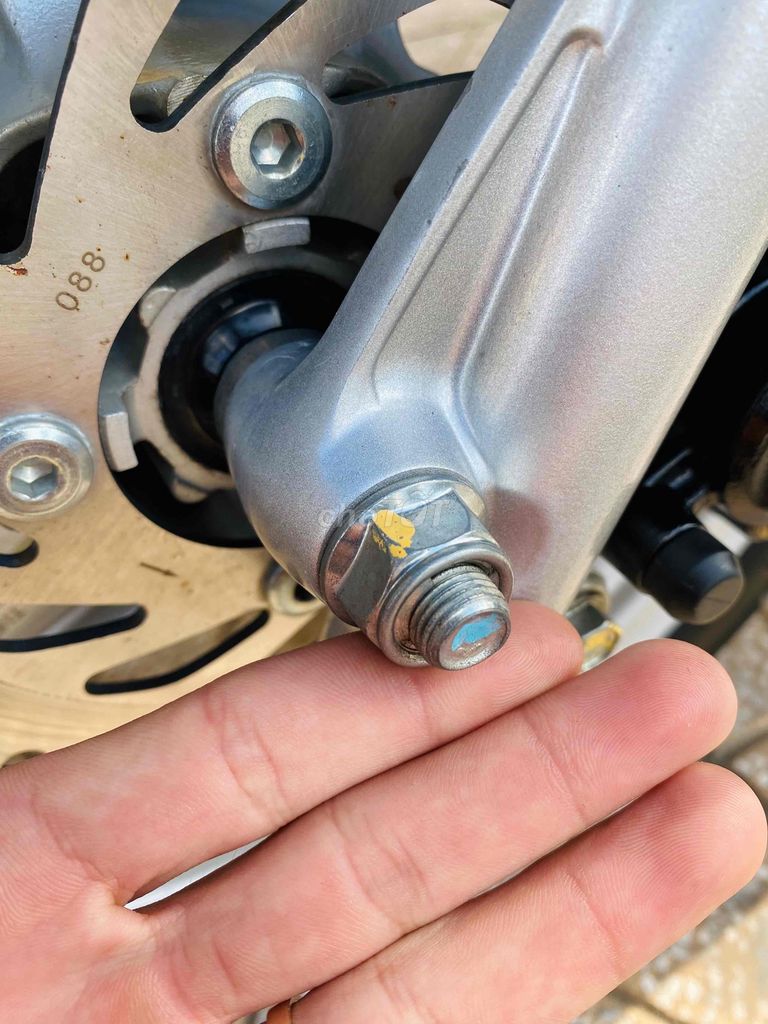 Vision 2020 khoá smarkey xe đẹp chuẩn zin 23k km✅. Mua bán Xe máy tại Quận Ninh Kiều Cần Thơ được đăng bởi Hiếu Xe máy Tân Liên Hưng 2 hình 7