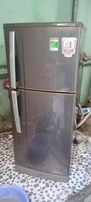 Mình không ở trọ nữa nên cần thanh lý tủ lạnh. Mua bán Tủ lạnh tại Quận Bình Thạnh Tp Hồ Chí Minh được đăng bởi Thanh Thảo