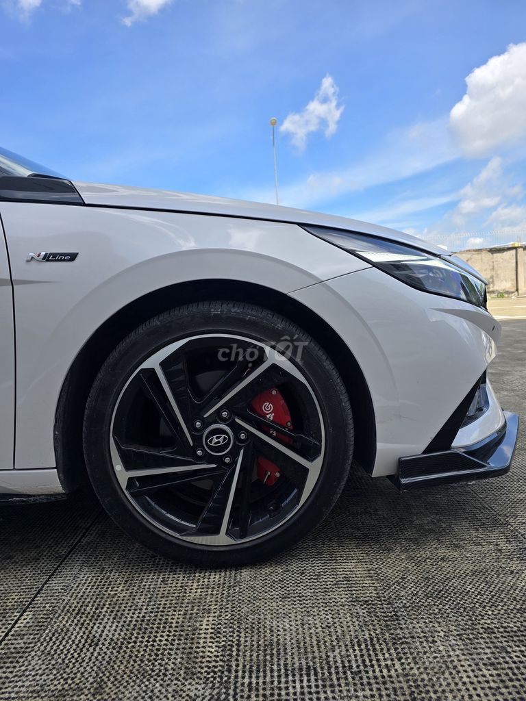 Hyundai Elantra 2023 N-Line 1.6 Turbo AT -12000 km. Mua bán Ô tô tại Quận 8 Tp Hồ Chí Minh được đăng bởi Nguyễn bình Long  hình 15
