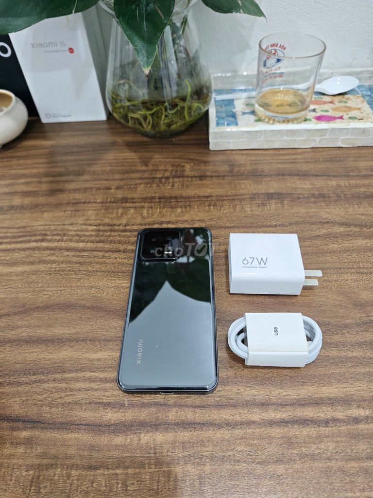 Xiaomi Mi 13 5G 8/128 Đen sạc 67w có ship COD. Mua bán Điện thoại tại Quận Hoàng Mai Hà Nội được đăng bởi Trần Ngọc Hiếu hình 1
