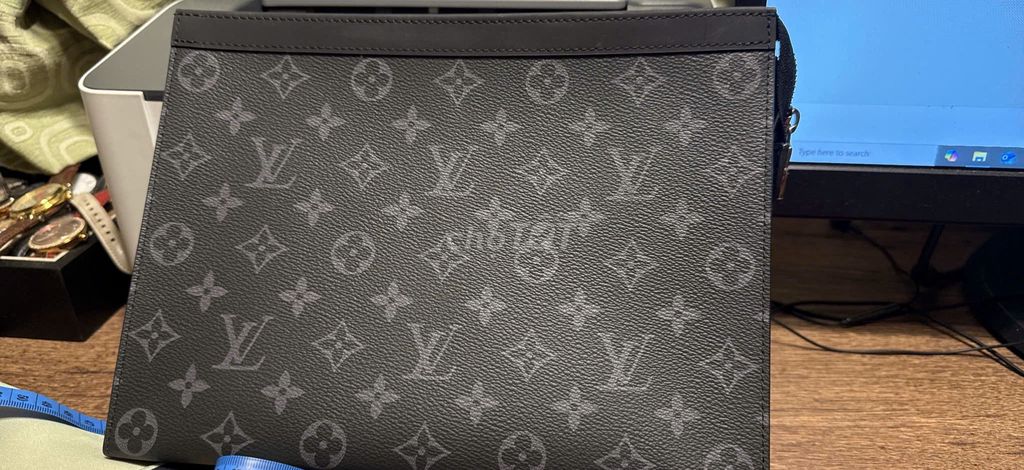 clutch hàng thời trang New 95%