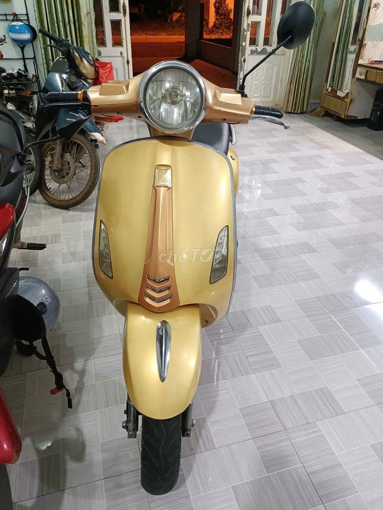 Xe vespa điện dibao êm ngon. Mua bán Xe điện tại Thành phố Buôn Ma Thuột Đắk Lắk được đăng bởi Mr trọc  hình 2