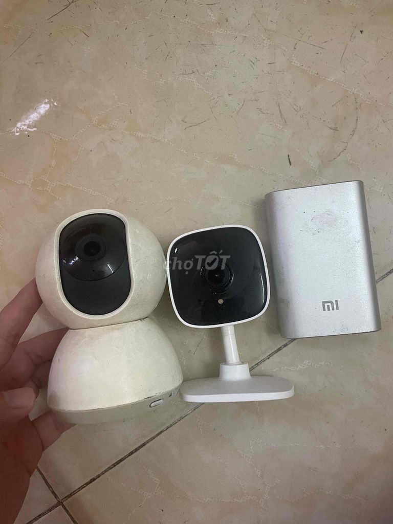 2 camera xiaomi 360 độ tplink kèm sạc dự phòng Mi