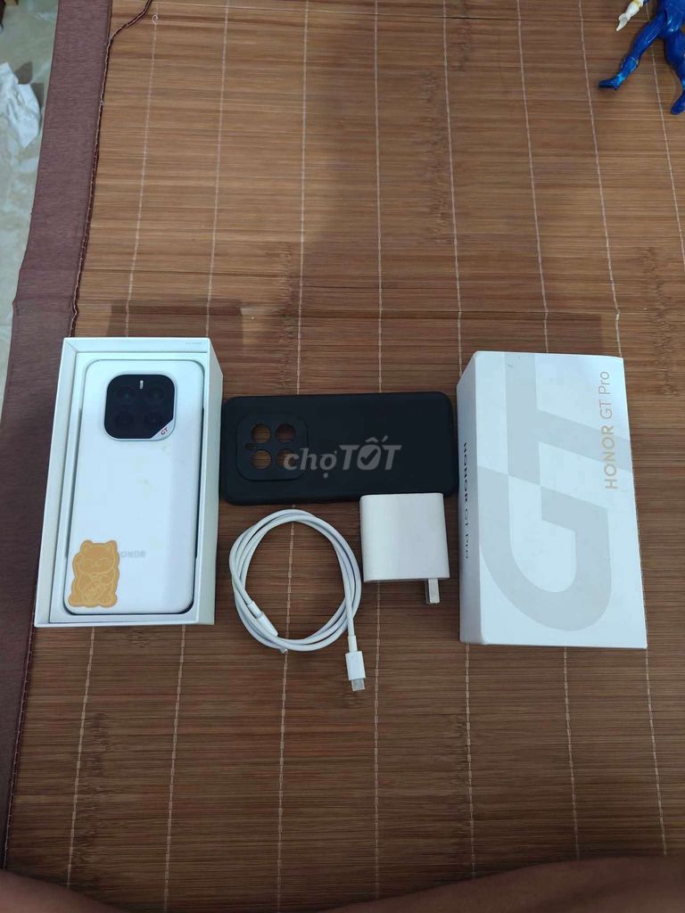 Honor GT Pro 16-512GB Trắng. Mua bán Điện thoại tại Huyện Nho Quan Ninh Bình được đăng bởi Huy hình 1