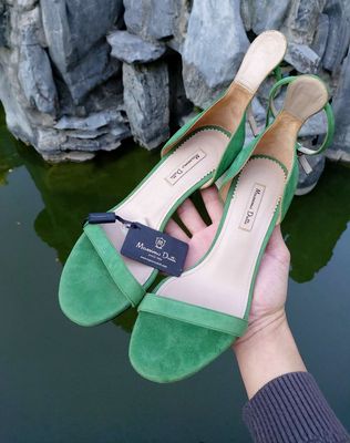 Giày cao gót nữ hàng hiệu Massimo Dutti🌺. Mua bán Giày dép tại Quận Cầu Giấy Hà Nội được đăng bởi Tuấn Anh Phùng