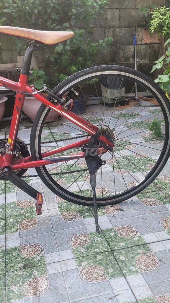 XE CÒN RẤT MỚI ANH CHỊ CẦN ALO. Mua bán Xe đạp tại Thành phố Thủ Dầu Một Bình Dương được đăng bởi mai hình 4