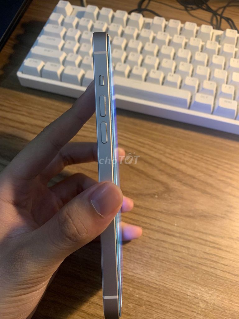 iPhone 14 Plus Trắng . Mua bán Điện thoại tại Quận Tân Phú Tp Hồ Chí Minh được đăng bởi Trường Giang hình 1