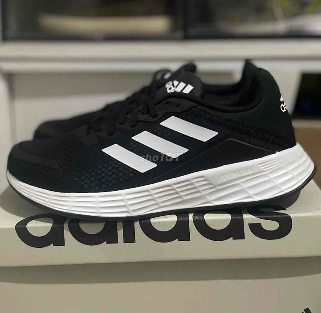 giày duramo sl chính hãng size 42 vs size 42,5. Mua bán Giày dép tại Huyện Hàm Thuận Nam Bình Thuận được đăng bởi nguyen hai hình 1