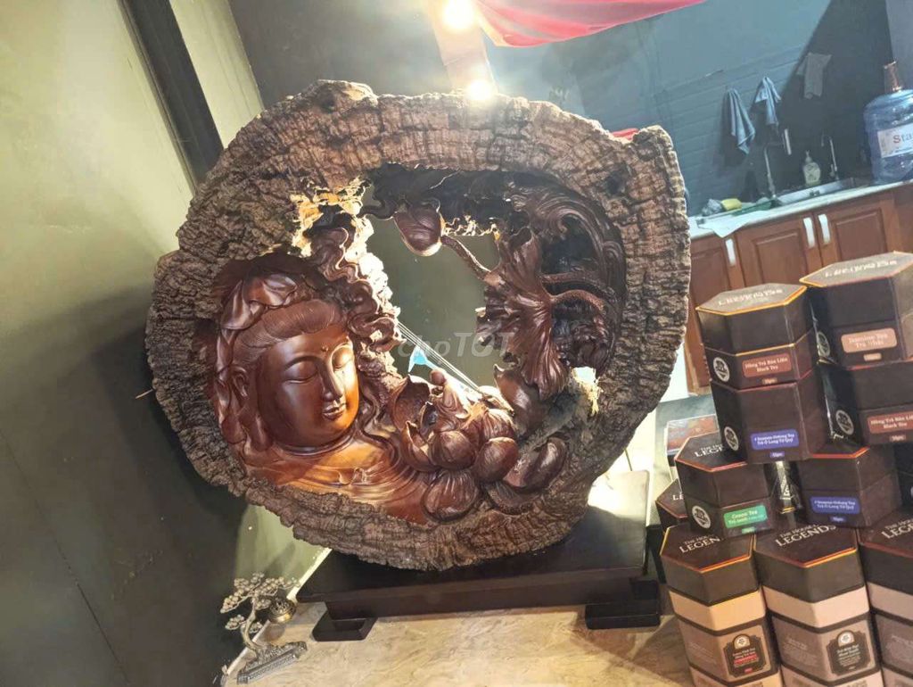 Tượng Phật Gỗ Nâu Điêu khắc. Mua bán Đồ sưu tầm, đồ cổ tại Quận Ngũ Hành Sơn Đà Nẵng được đăng bởi Vo Thao Ly  hình 1