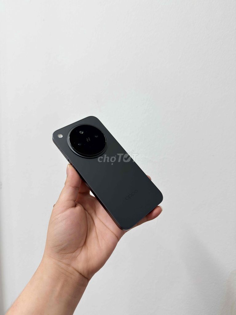 Oppo Find X8 12GB/256GB Đen. Mua bán Điện thoại tại Quận Cầu Giấy Hà Nội được đăng bởi Nguyễn Anh Tuấn hình 1