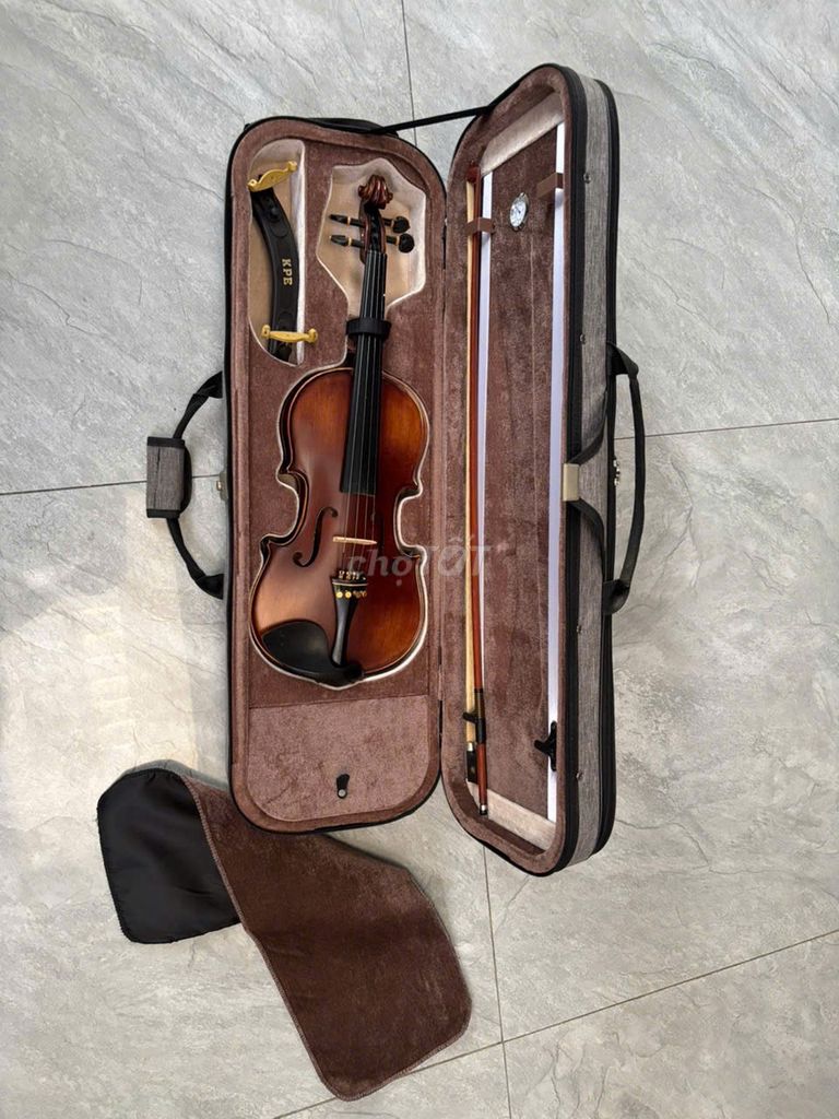 Đàn Violin Amati VF-300 Nâu Gỗ 99%. Mua bán Nhạc cụ tại Quận Tân Phú Tp Hồ Chí Minh được đăng bởi Tran Anh Tuan hình 1