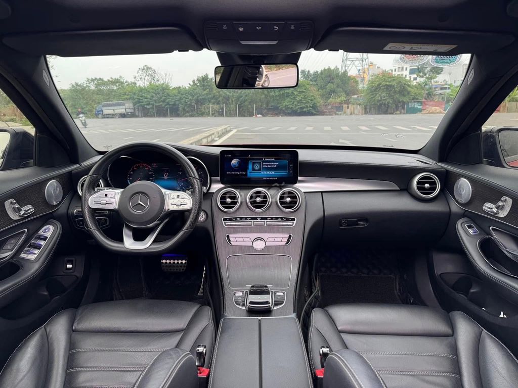 Mercedes Benz C Class 2019 C300 AMG - 76000 km. Mua bán Ô tô tại Quận Thanh Xuân Hà Nội được đăng bởi HIẾU &* hình 6