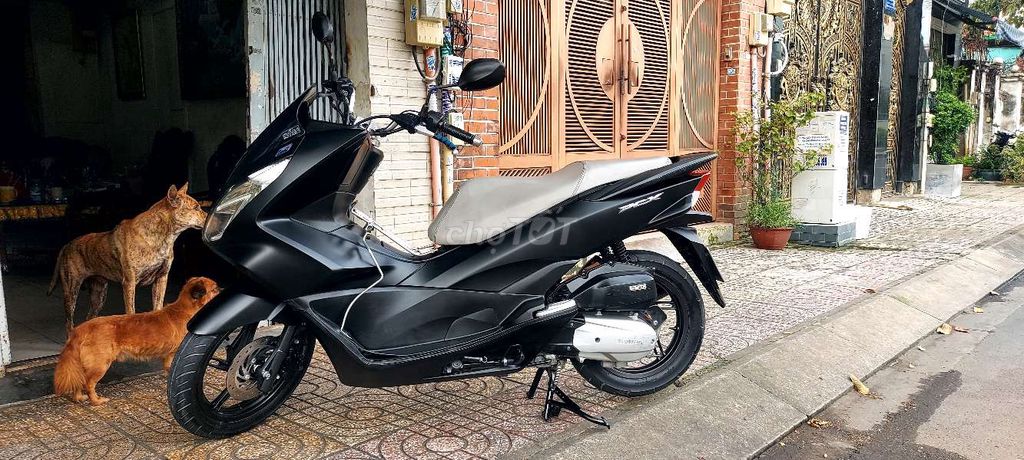 PXC 125.Đời 2016.BiểnTp.MộtĐời Chủ Trùm Mền.Mới90%. Mua bán Xe máy tại Quận Tân Phú Tp Hồ Chí Minh được đăng bởi A Dũng hình 3