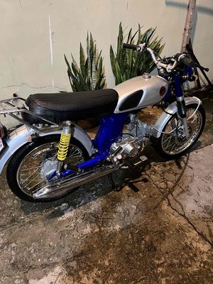 Cần bán 1 em Honda 67 ngựa chiến. Mua bán Xe máy tại Quận Phú Nhuận Tp Hồ Chí Minh được đăng bởi Nguyễn Thị Kim Tuyền