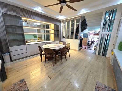 Rent · 4 bd · 80 м² · Quận Hải Châu, ул. Đường Tiểu La