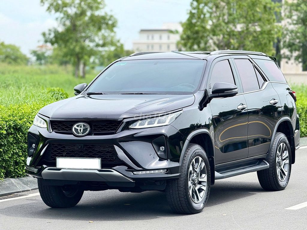 Toyota Fortuner Legender 2025 2.4L 4x2 AT. Mua bán Ô tô tại Thành phố Thủ Đức Tp Hồ Chí Minh được đăng bởi Đức Tứ Bánh hình 7