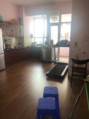 Cho thuê căn hộ cc ở 183 Hoàng Văn Thái