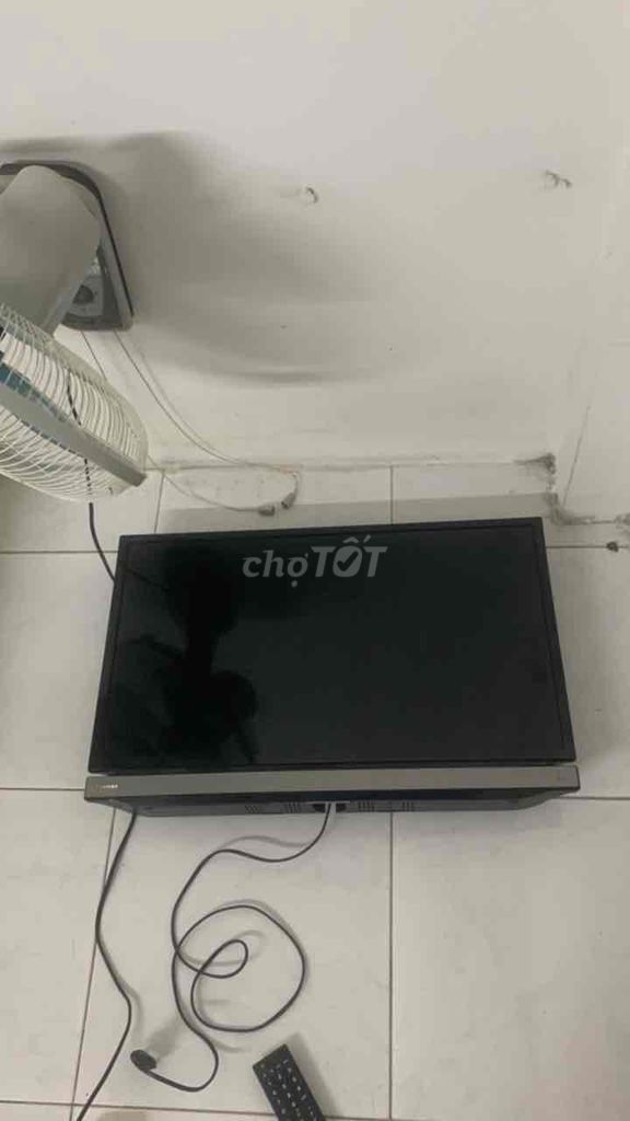 Tivi Toshiba Đen. Mua bán Tivi, Âm thanh tại Quận Tân Phú Tp Hồ Chí Minh được đăng bởi Dương Chí Quốc hình 1
