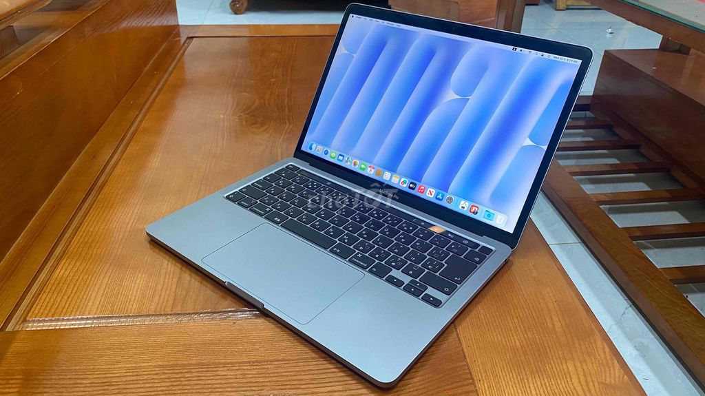 Apple MacBook Pro 2020 i5 13.3 inch 16GB/500GB Xám. Mua bán Laptop tại Huyện Châu Đức Bà Rịa - Vũng Tàu được đăng bởi Út Thanh hình 1