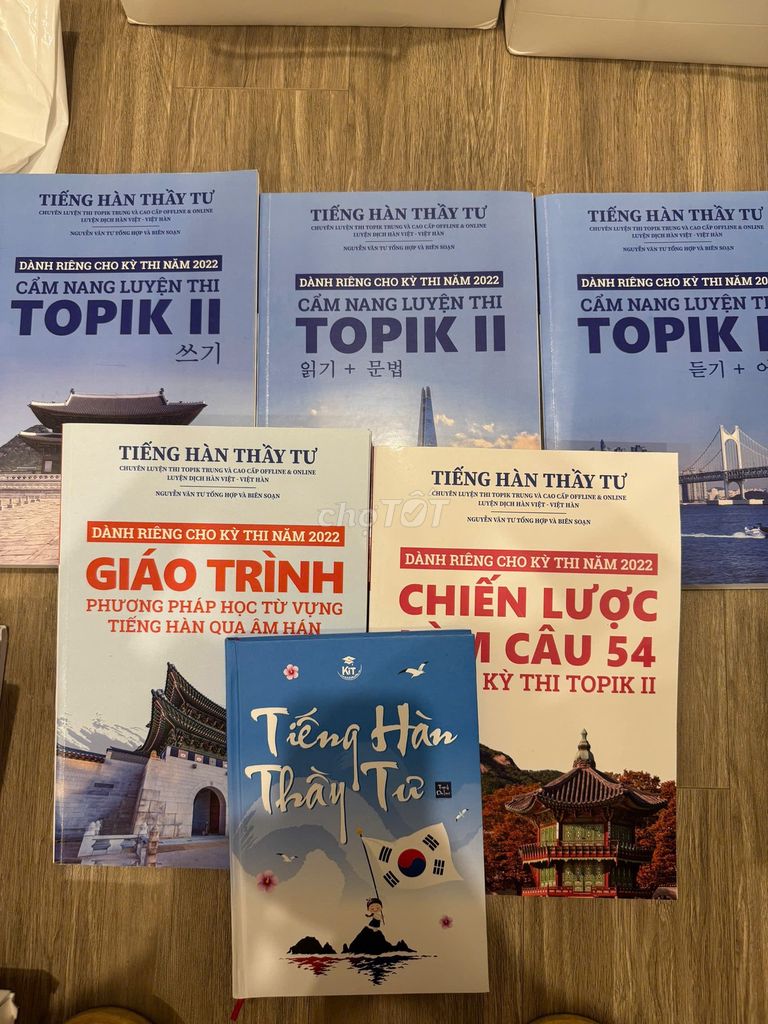 Sách Luyện thi Ôn TOPIK II. Mua bán Sách tại Quận Nam Từ Liêm Hà Nội được đăng bởi Đặng Dung hình 1