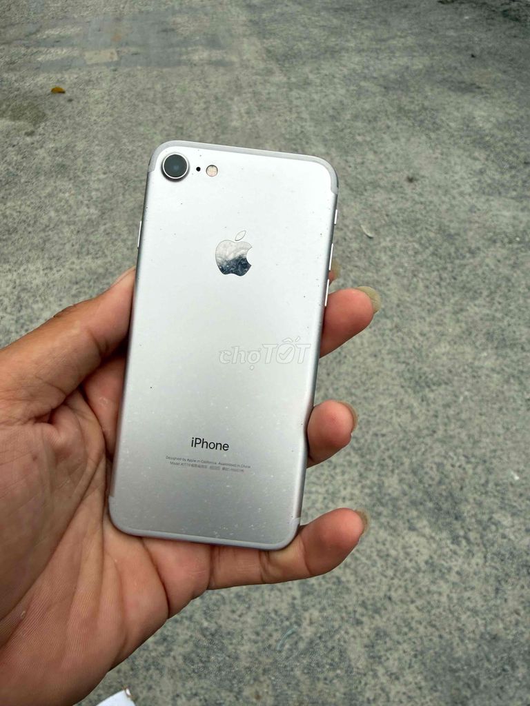 Apple iPhone 7 Bạc Mất IMEI. Mua bán Điện thoại tại Thành phố Châu Đốc An Giang được đăng bởi trunghau hình 1