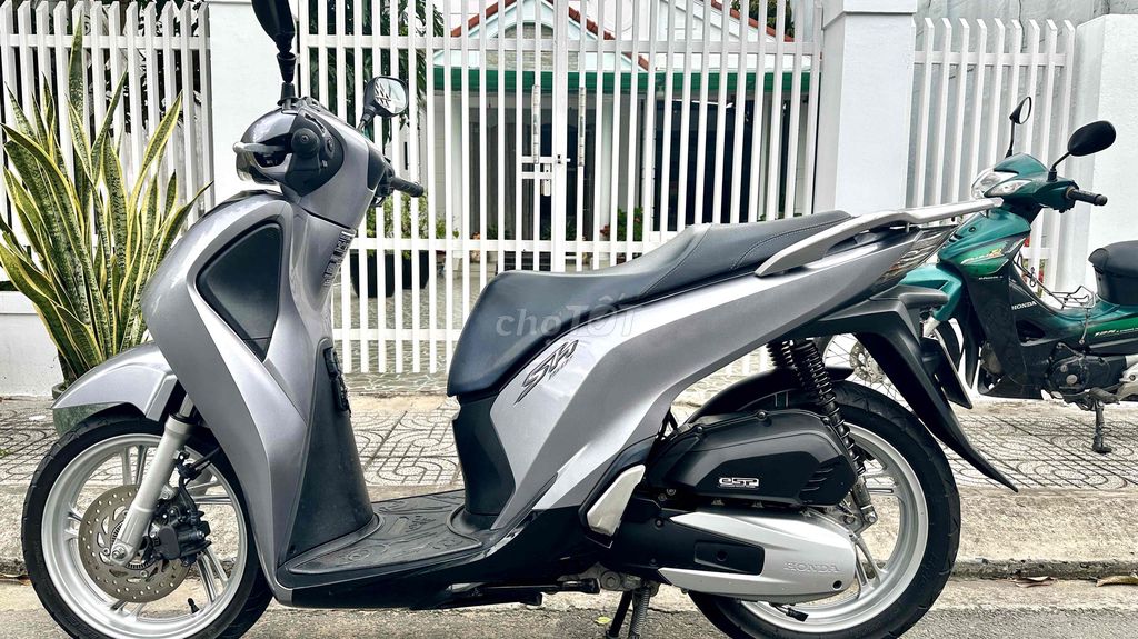 HONDA SH 150i ABS 2019. Mua bán Xe máy tại Huyện Trà Ôn Vĩnh Long được đăng bởi Cửa hàng xe Phương Linh hình 4