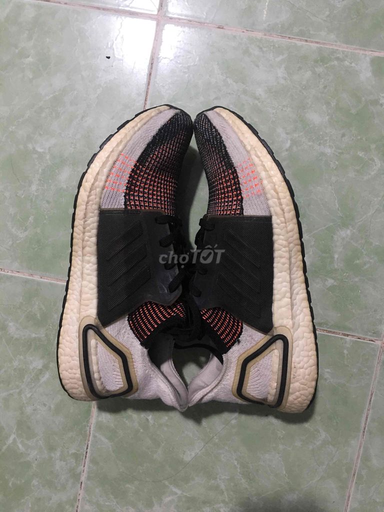 Ultraboost size 43,44 chính hãng cao cấp