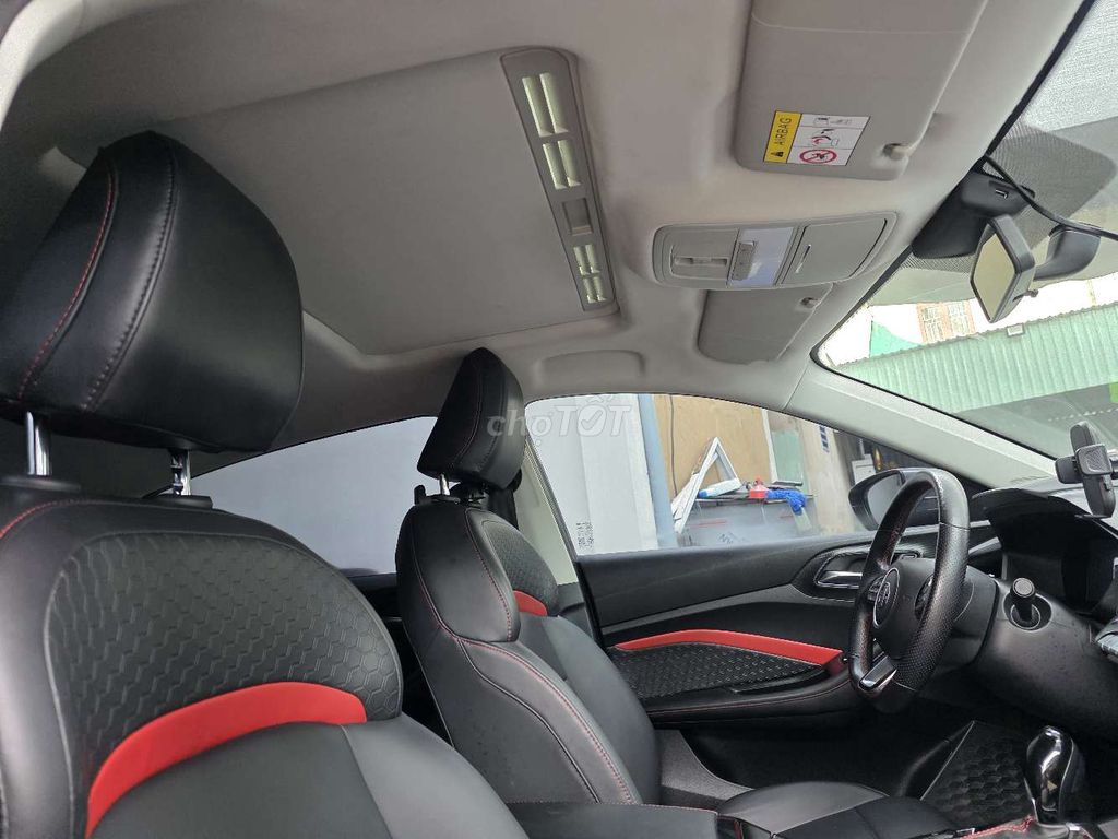 2022 Luxury - 39000 km siêu mới. Mua bán Ô tô tại Thành phố Dĩ An Bình Dương được đăng bởi Huy Luân Auto hình 8