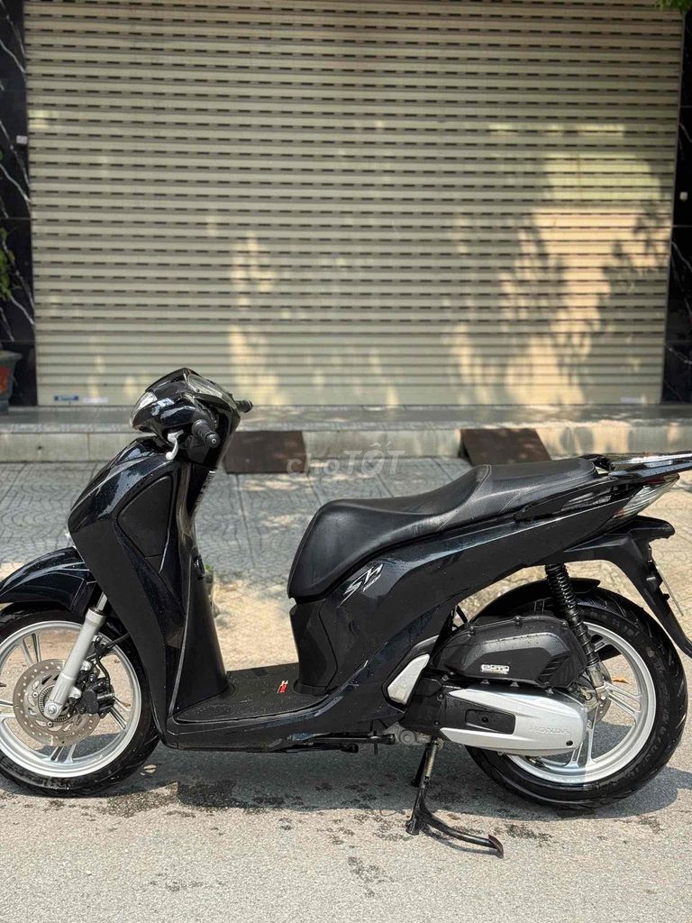 Honda SH 150i ABS 2018 оригинал черный отличный