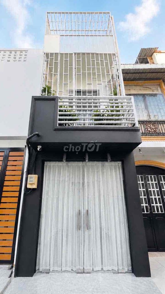 🏡Nhà 2 Tầng - 25m2 - sân thượng👉Đẹp Sát Mặt Tiền Nguyễn Hữu Cảnh