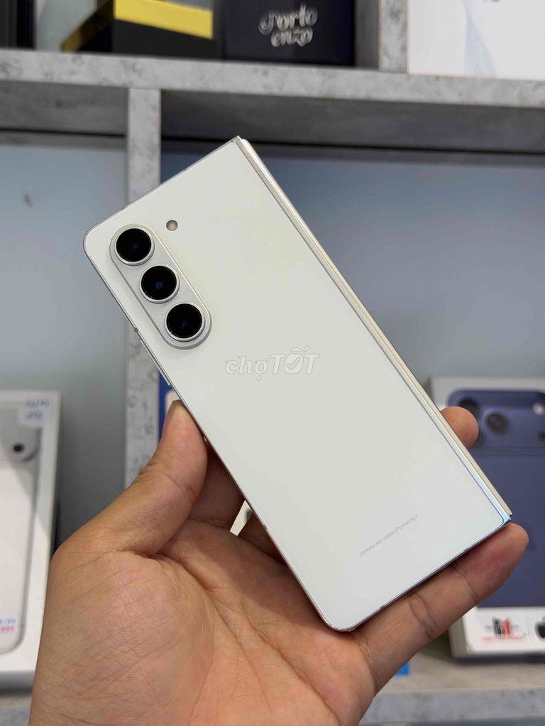 Samsung Z Fold 5 512GB Trắng 99%. Mua bán Điện thoại tại Quận 3 Tp Hồ Chí Minh được đăng bởi Trịnh Quang Linh hình 1