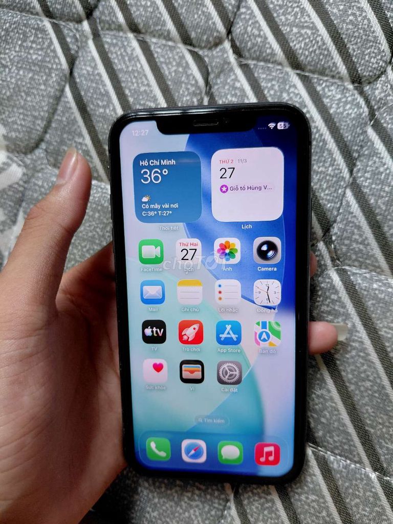 Apple iPhone 11 Đen 98%. Mua bán Điện thoại tại Huyện Kế Sách Sóc Trăng được đăng bởi TKhanh hình 1