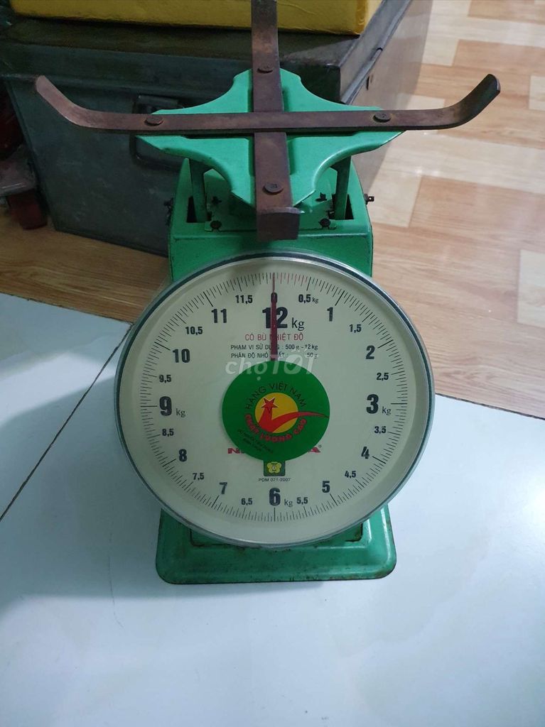 Cân đồng hồ Nhơn Hòa 12kg Xanh lá tlý.. Mua bán Nội thất, đồ gia dụng khác tại Thành phố Thủ Dầu Một Bình Dương được đăng bởi Binh hình 1