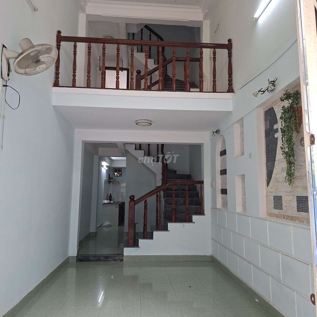 🛑 cho thuê nhà 3 tầng kiệt: hùng vương - 3 phòng - 3wc - sân thượng