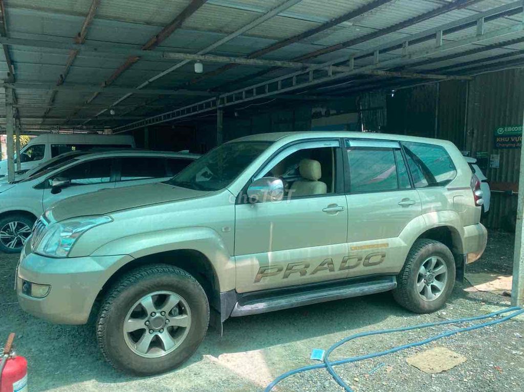 Toyota Land Cruiser Prado GX 2005