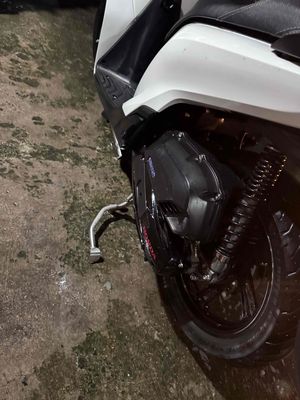 Honda SH VN 150 CBS Trắng. Mua bán Xe máy tại Huyện Hóc Môn Tp Hồ Chí Minh được đăng bởi ti