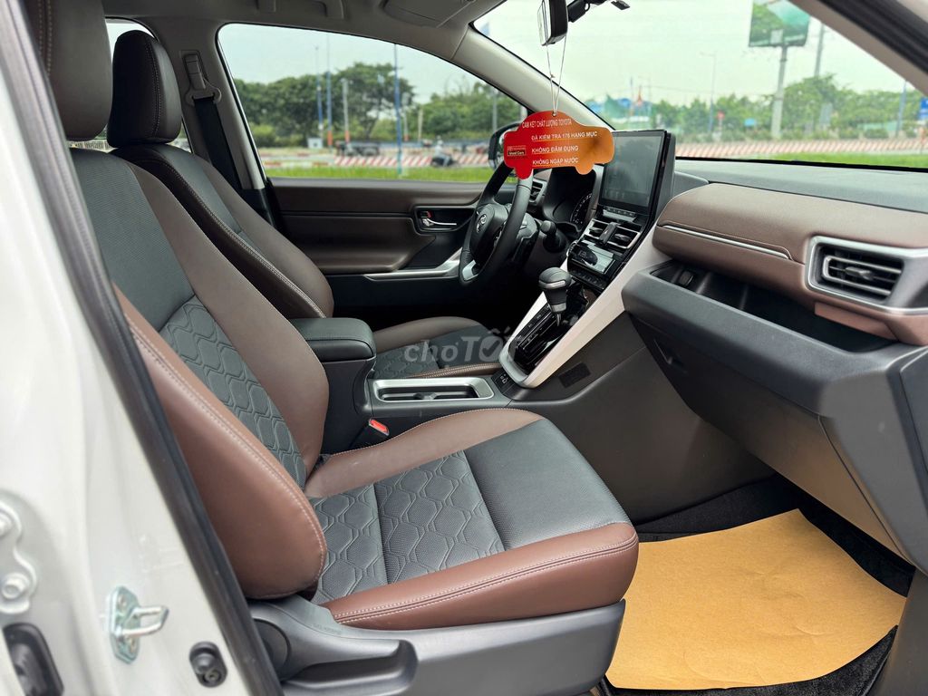 Innova Cross 2025 - Siu Cọp 1.000 km. Mua bán Ô tô tại Quận Phú Nhuận Tp Hồ Chí Minh được đăng bởi Vũ Phong Toyota Sure Xe Cũ Chính Hãng hình 20