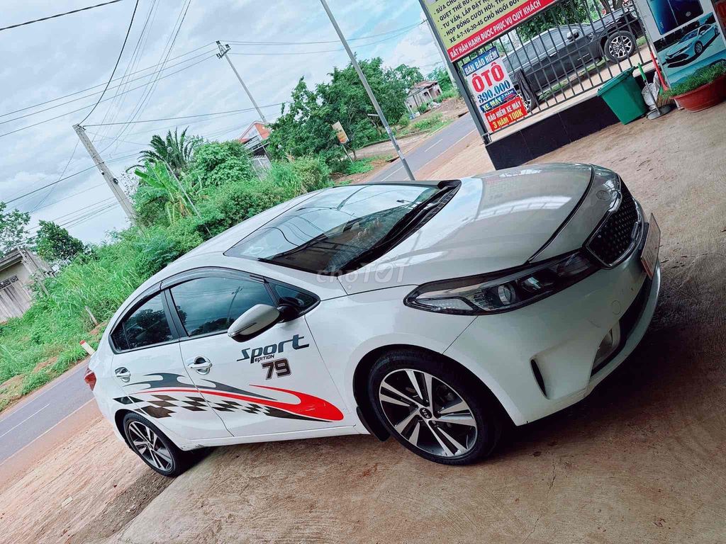 Gđ tôi cần bán Kia Cerato 2018 số sàn xe rất mới. Mua bán Ô tô tại Huyện Đắk Mil Đắk Nông được đăng bởi Tuan hình 4