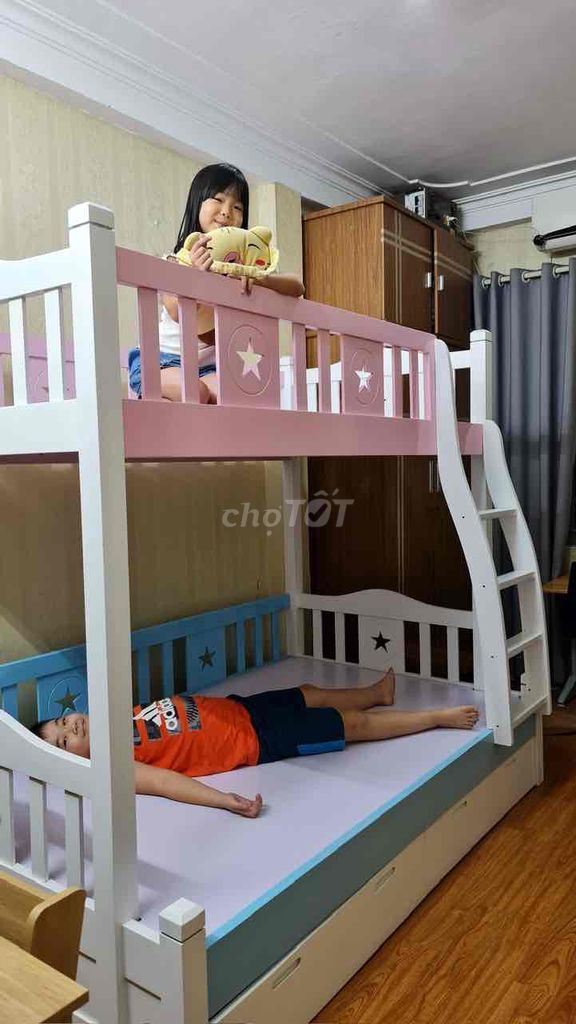 Giường tầng cho bé. Mua bán Giường, chăn ga gối nệm tại Quận Hoàng Mai Hà Nội được đăng bởi Tuấn hình 1