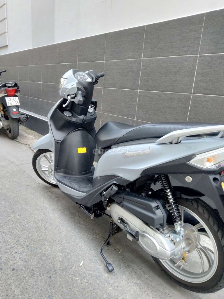 Cần bán gấp xe máy SYM bstp còn mới 99%.. Mua bán Xe máy tại Quận Tân Phú Tp Hồ Chí Minh được đăng bởi Minh ho. hình 2