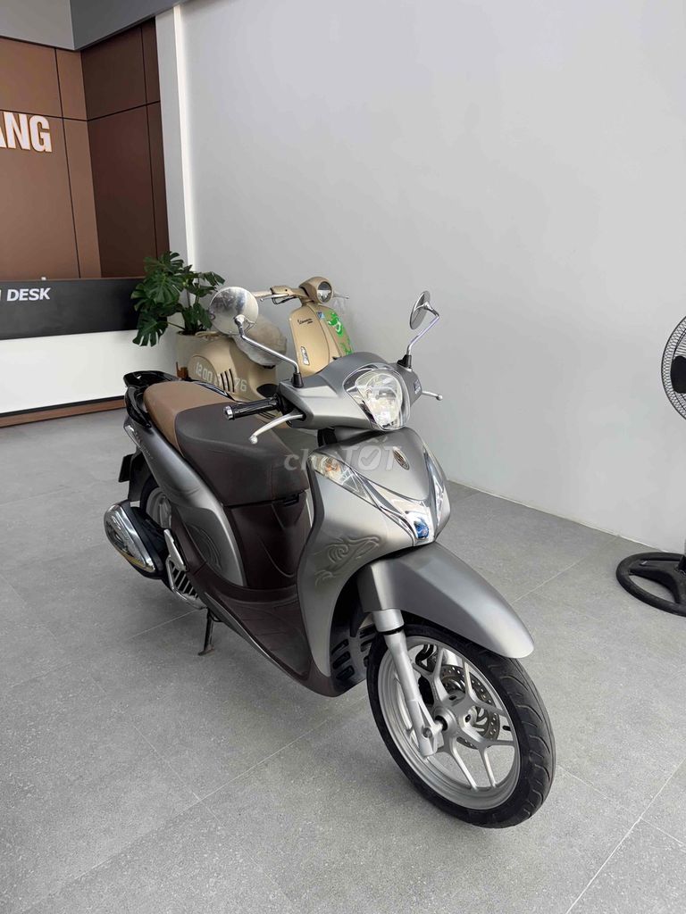 Sh Mode 2016 xe chuẩn rin Hỗ trợ góp. Mua bán Xe máy tại Quận Cái Răng Cần Thơ được đăng bởi Cửa Hàng Xe Máy Quang Sang hình 2