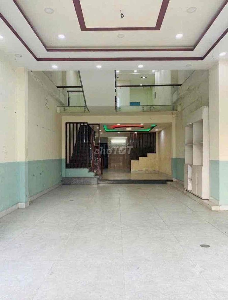 Аренда · 3 комн. · 100 м² · Quận Thanh Khê, ул. Yên Thế