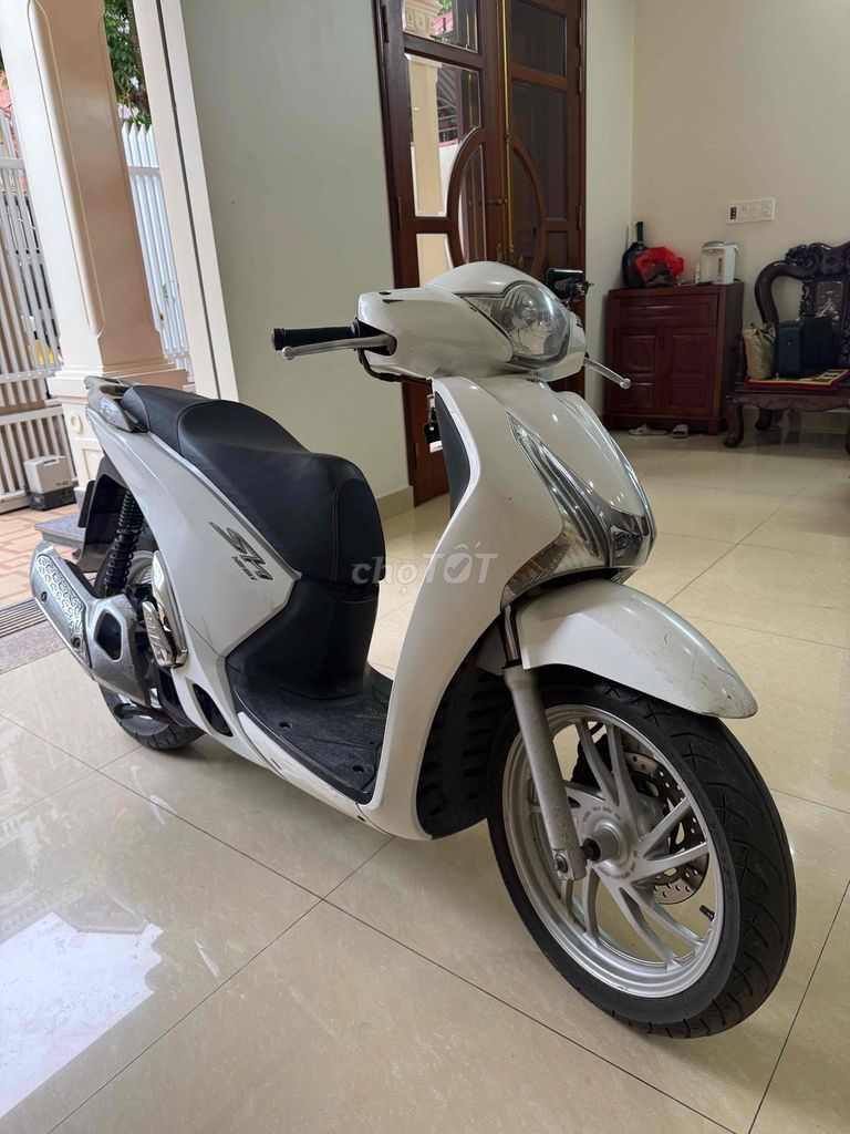 Honda SH 125 2012 Белый 97033 км