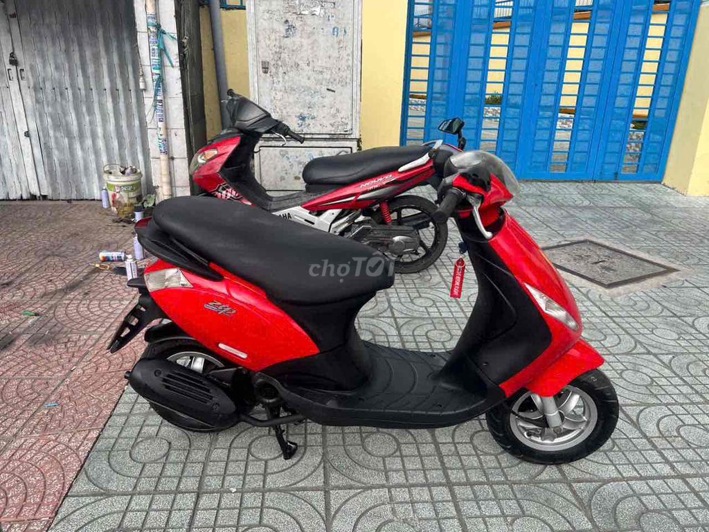 xe piggio Zip Y dang the thao dời 2014. Mua bán Xe máy tại Quận Phú Nhuận Tp Hồ Chí Minh được đăng bởi Huỳnh Thân  hình 5